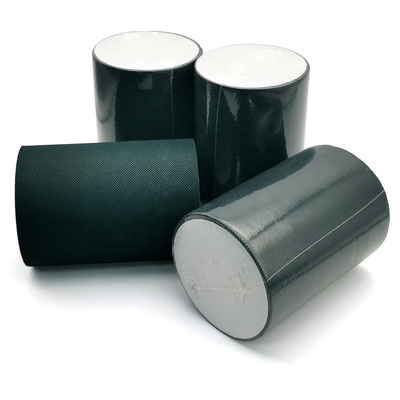 UV-bestendige groene polyethyleengrasband zelfklevende installatie 15 mm hoogte breed temperatuurbereik